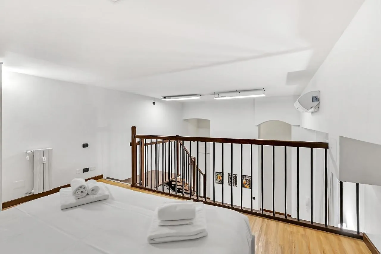 Loft Margarita Apartment Milan Italy